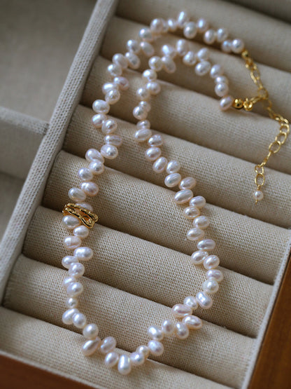 Freshwater Pearl Necklace Women's Unique Collarbone Chain