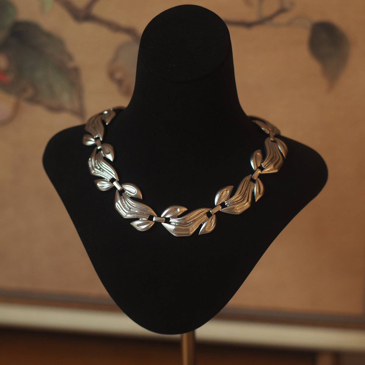 Silver Leaf Monet Vintage Necklace