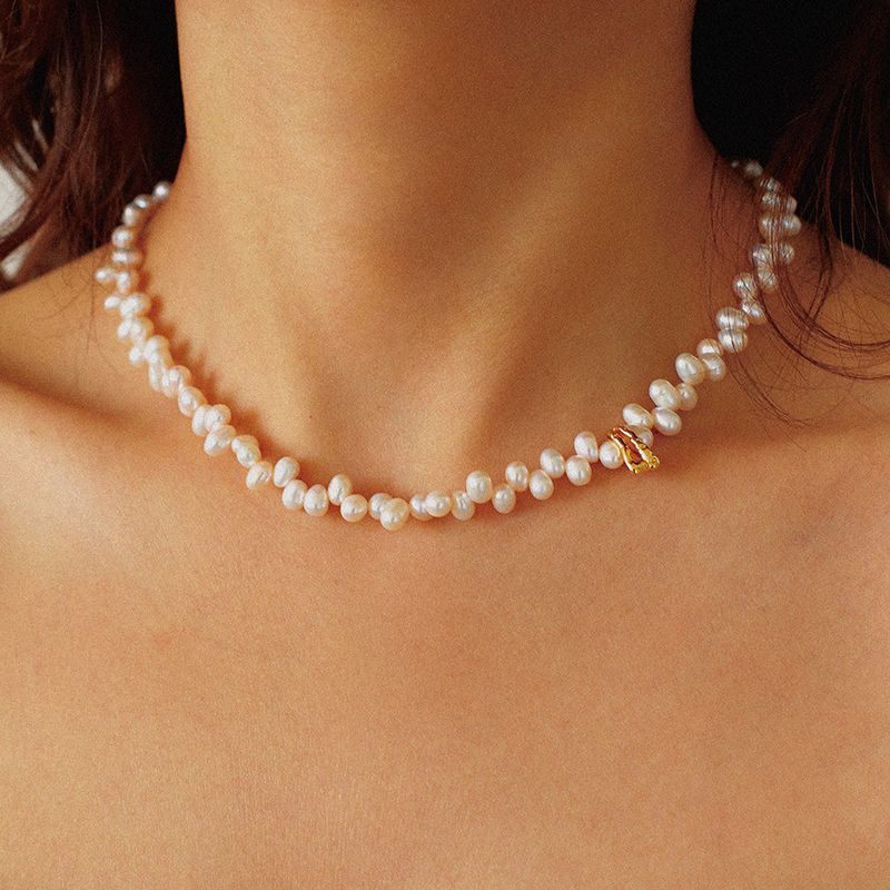 Freshwater Pearl Necklace Women's Unique Collarbone Chain