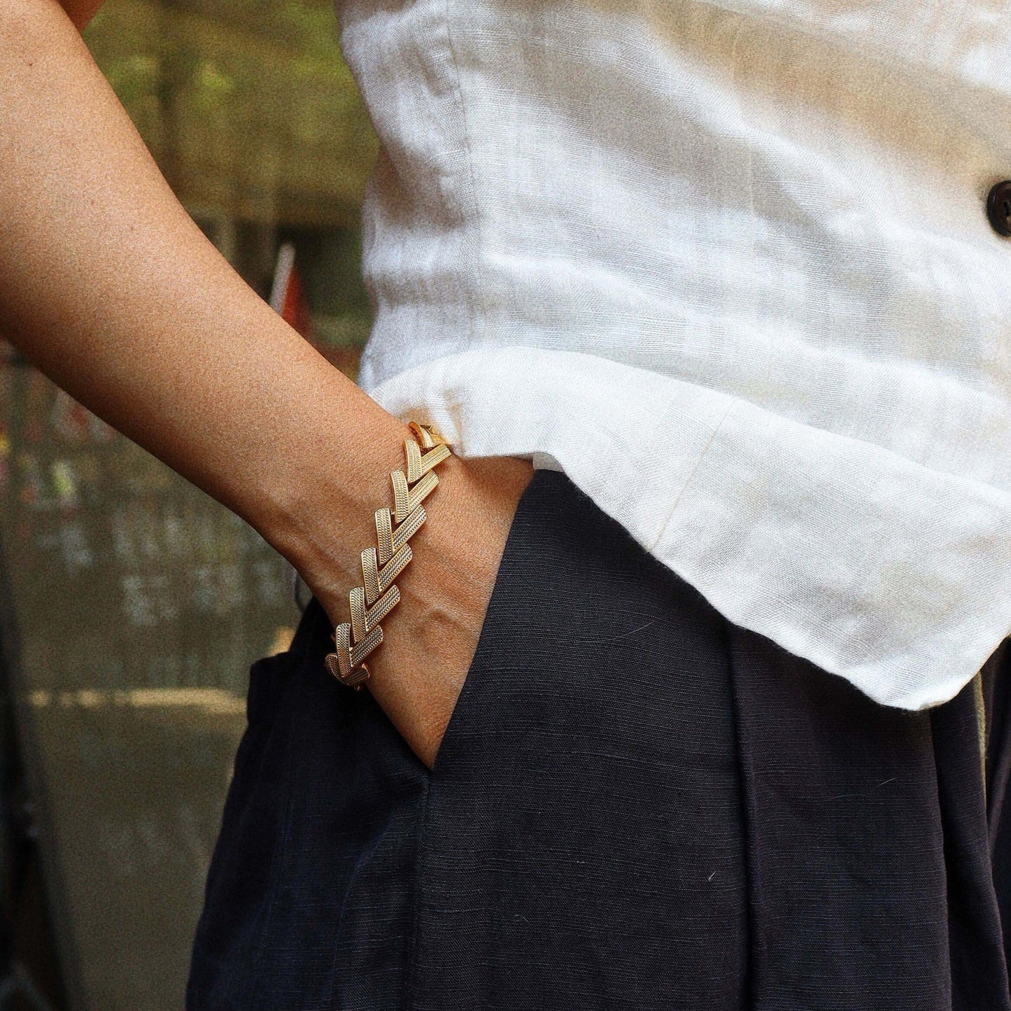 Vintage Solid Gold Chain Necklace and Bracelet Set