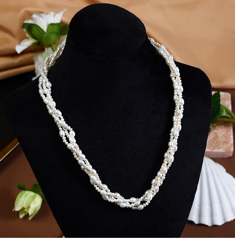 Three-Row pearls Necklace