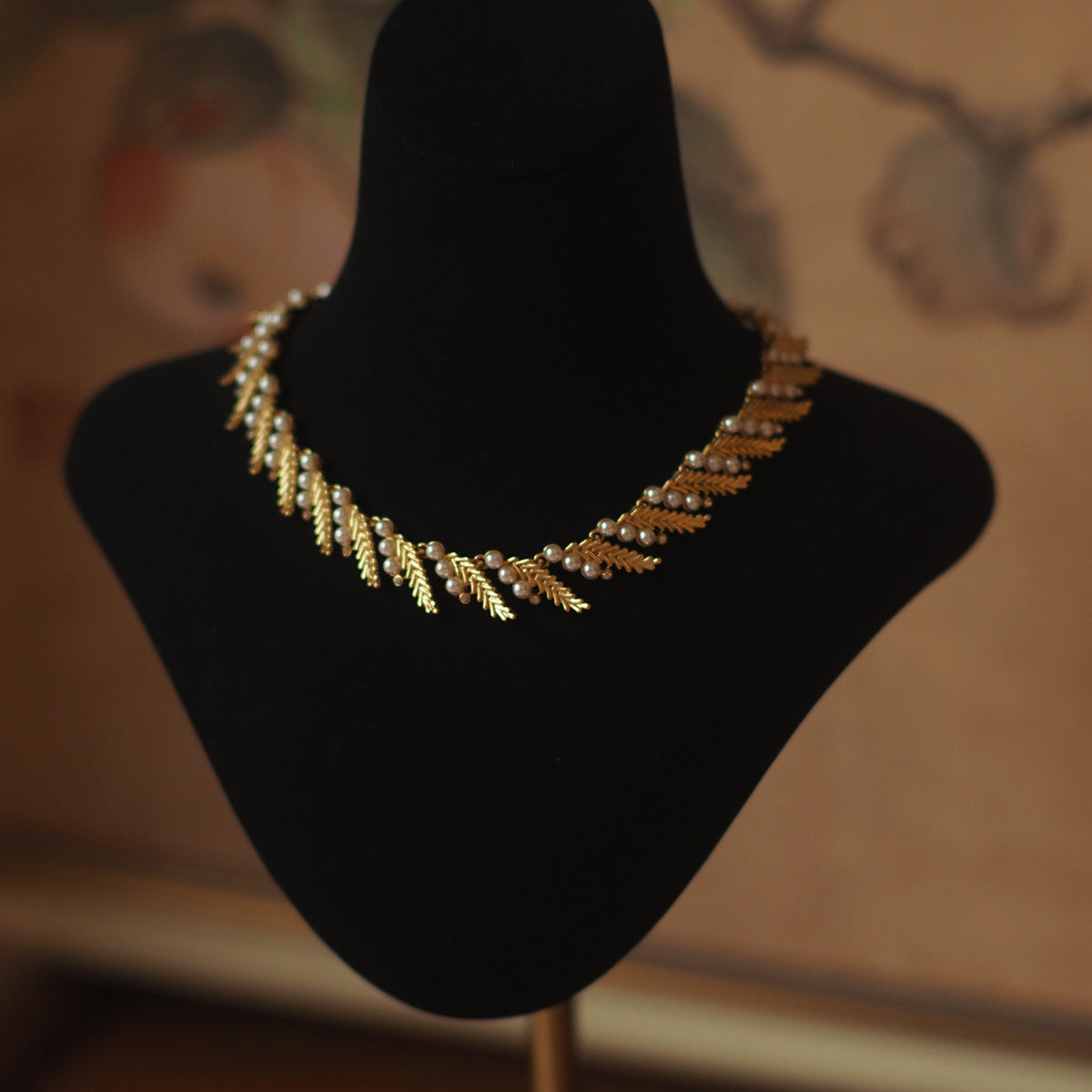 Greek Roman Leaf Necklace